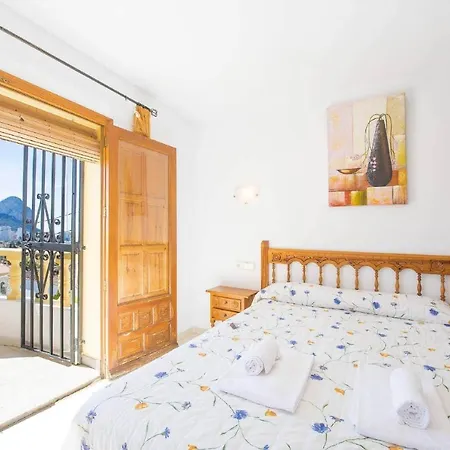 Cactus - Plusholidays * Ifach