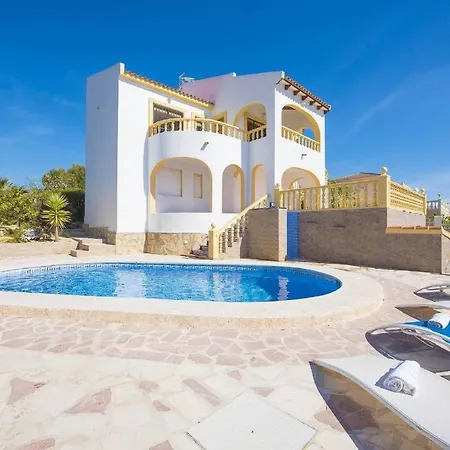 Cactus - Plusholidays Villa