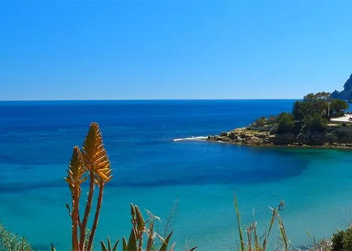 Cactus - Plusholidays Villa